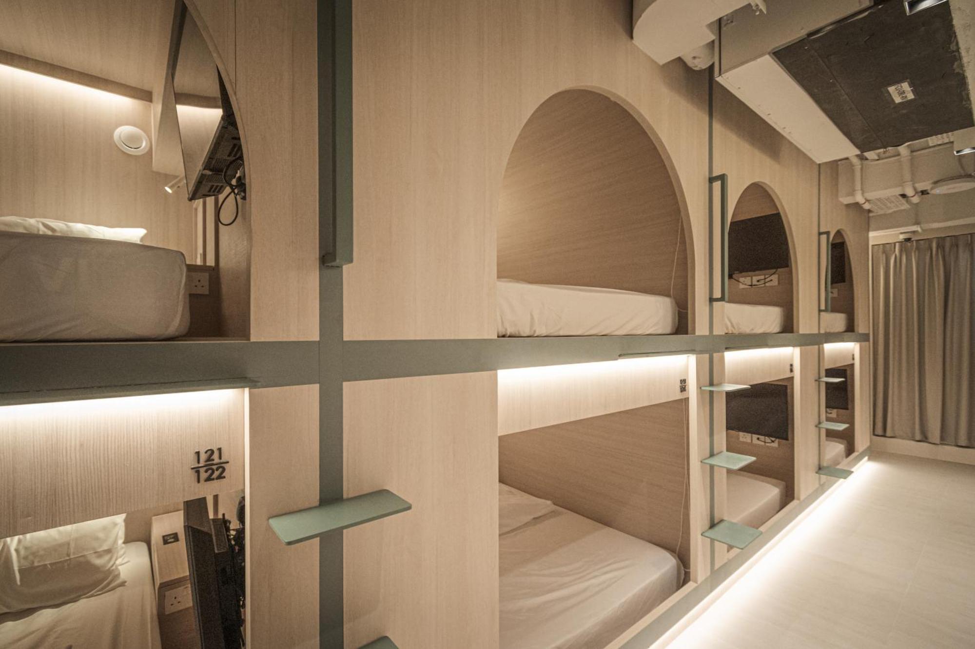 Jyu Capsule Hotel Singapore Exterior photo